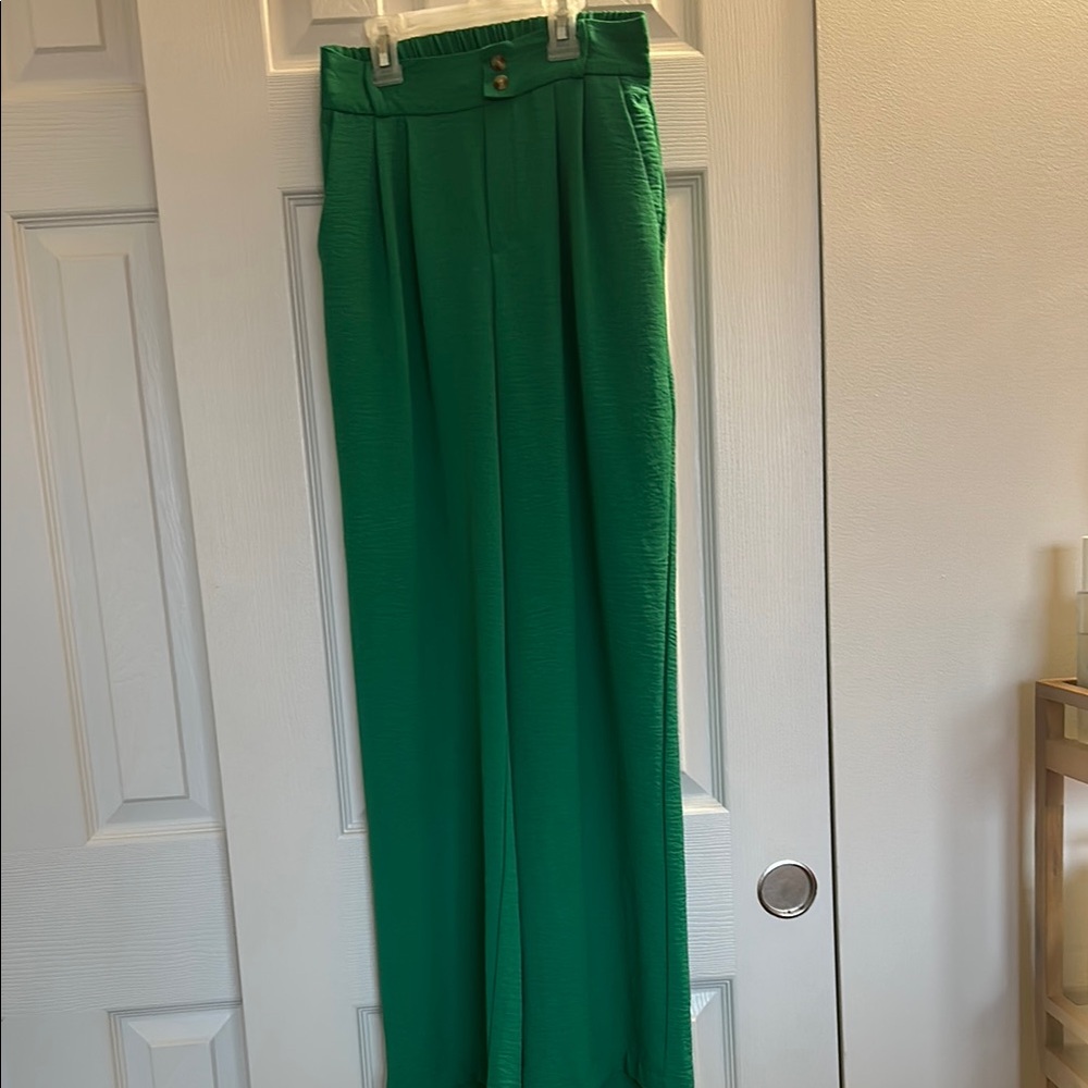 Monteau Green Women's Trousers